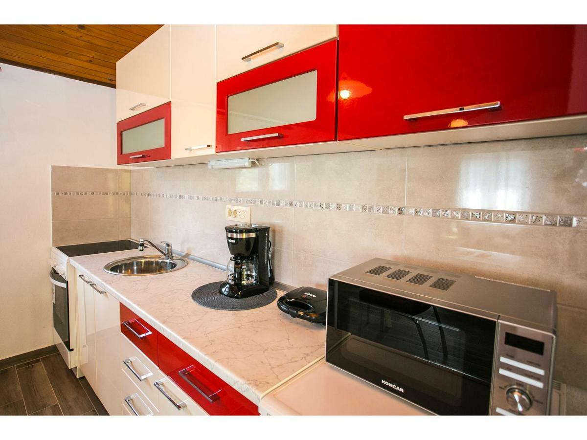 Apartment Goga'S Retreat In مارينا المظهر الخارجي الصورة